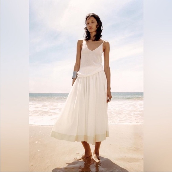 NWT ZARA VACATION MIDI SKIRT
COLLECTION size M
🚨FIRM PRICE - Picture 15 of 16